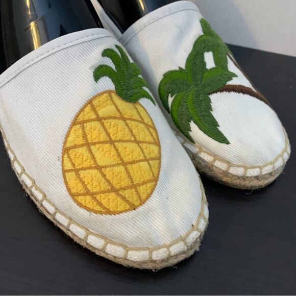 Circus By Sam Edelman Pineapple Palm Tree Espadrille Canvas Flats - Picture 2 of 8